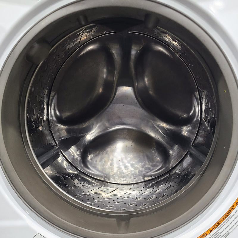 Used Maytag Washer and Dryer Set Model No. MHW3100DWO - YMED3100DW