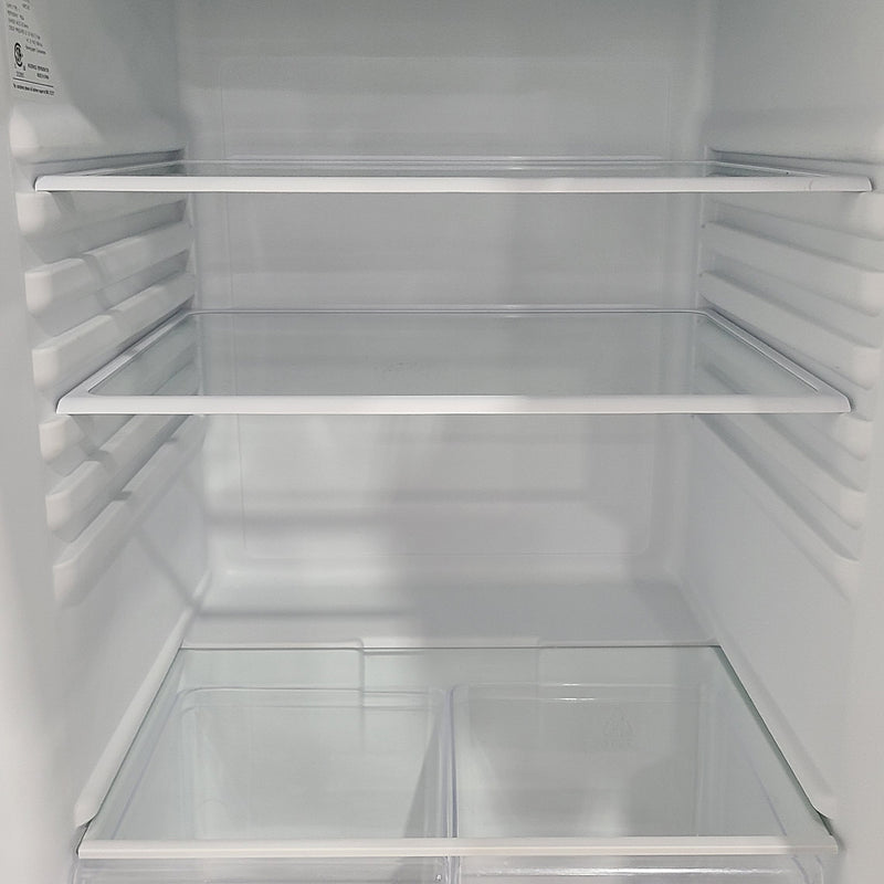 Used Frigidaire Refrigerator Model No. FFET1222QW
