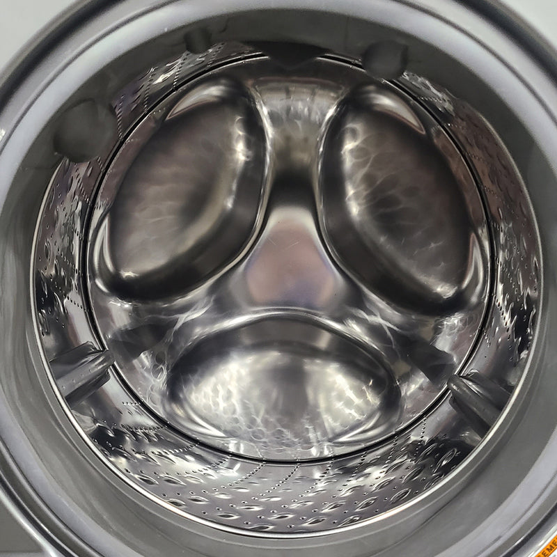 Used Maytag Washer and Dryer Set Model No. MHW5500FC1 - YMED5500FC1