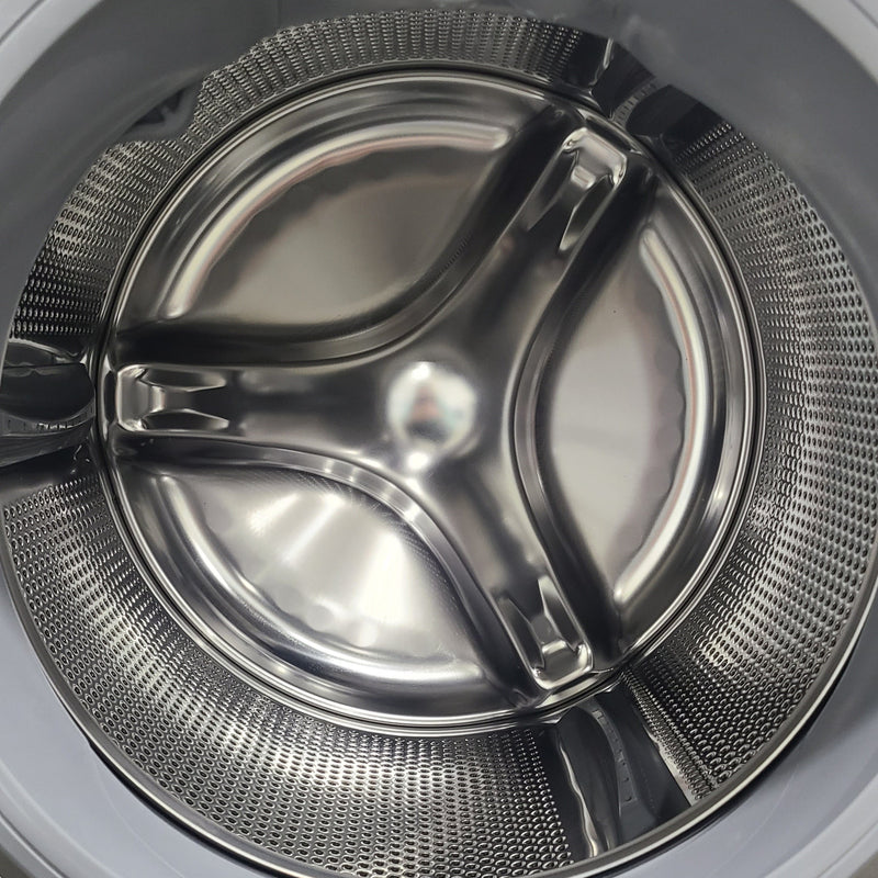 Used Electrolux Washer and Dryer Set Model No. ELFW7637AT1 - ELFE763CAT0