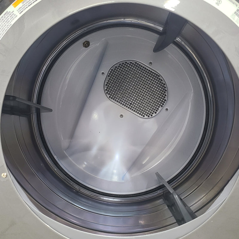 Used Electrolux Washer and Dryer Set Model No. ELFW7637AT1 - ELFE763CAT0