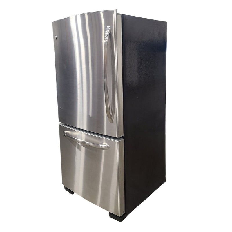 Used GE Refrigerator Model No. GBRS0HBXCRSS