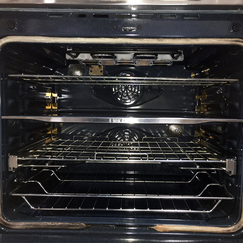 Used Samsung (Induction) Stove Model No. NE58H9970WS/AC Serie: 0BSG7DCJ300169D