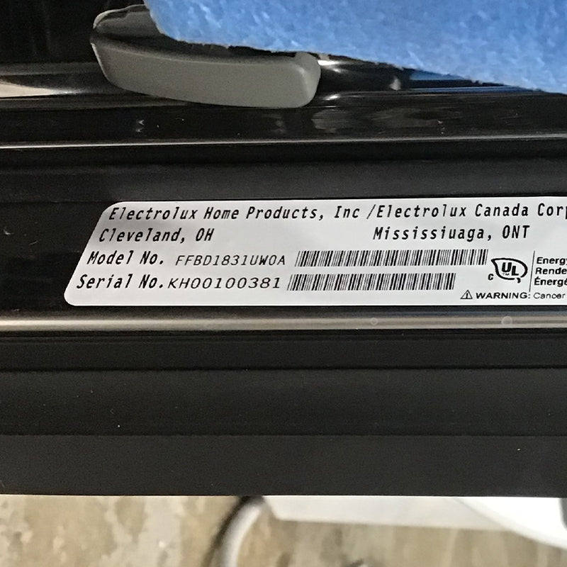 Frigidaire Dishwasher Model No. FFBD1831UW0A Apartment Size ( Open Box)