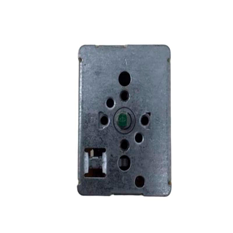 Used 7403P877-60 Whirlpool Range Surface Element Switch for sale in Edmonton